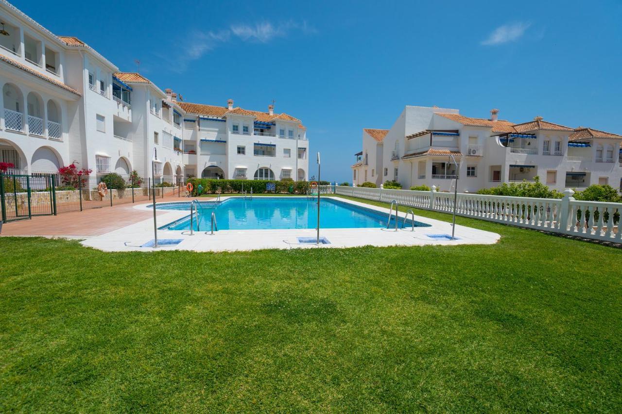 Edf. Fuentes C Bajo A Apartman Nerja Kültér fotó